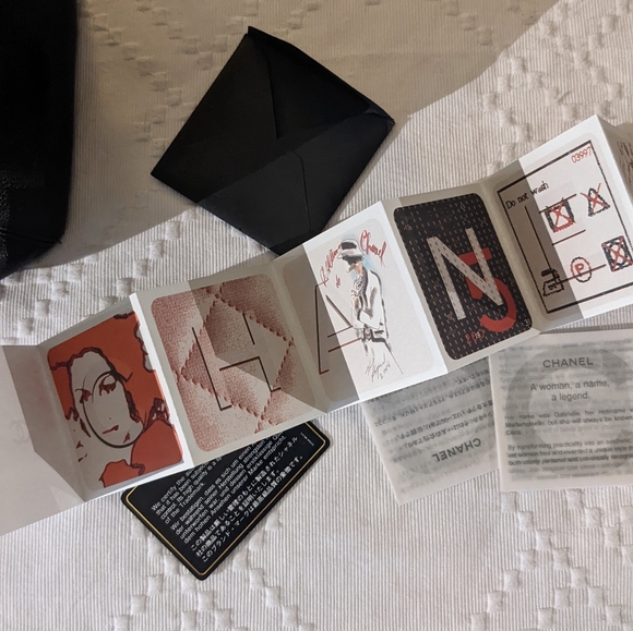 Chanel Executive Cerf Tote - Picture 12 of 16